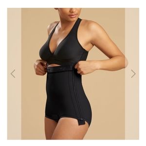High waisted girdle